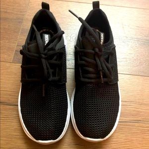 Skechers go run shoes